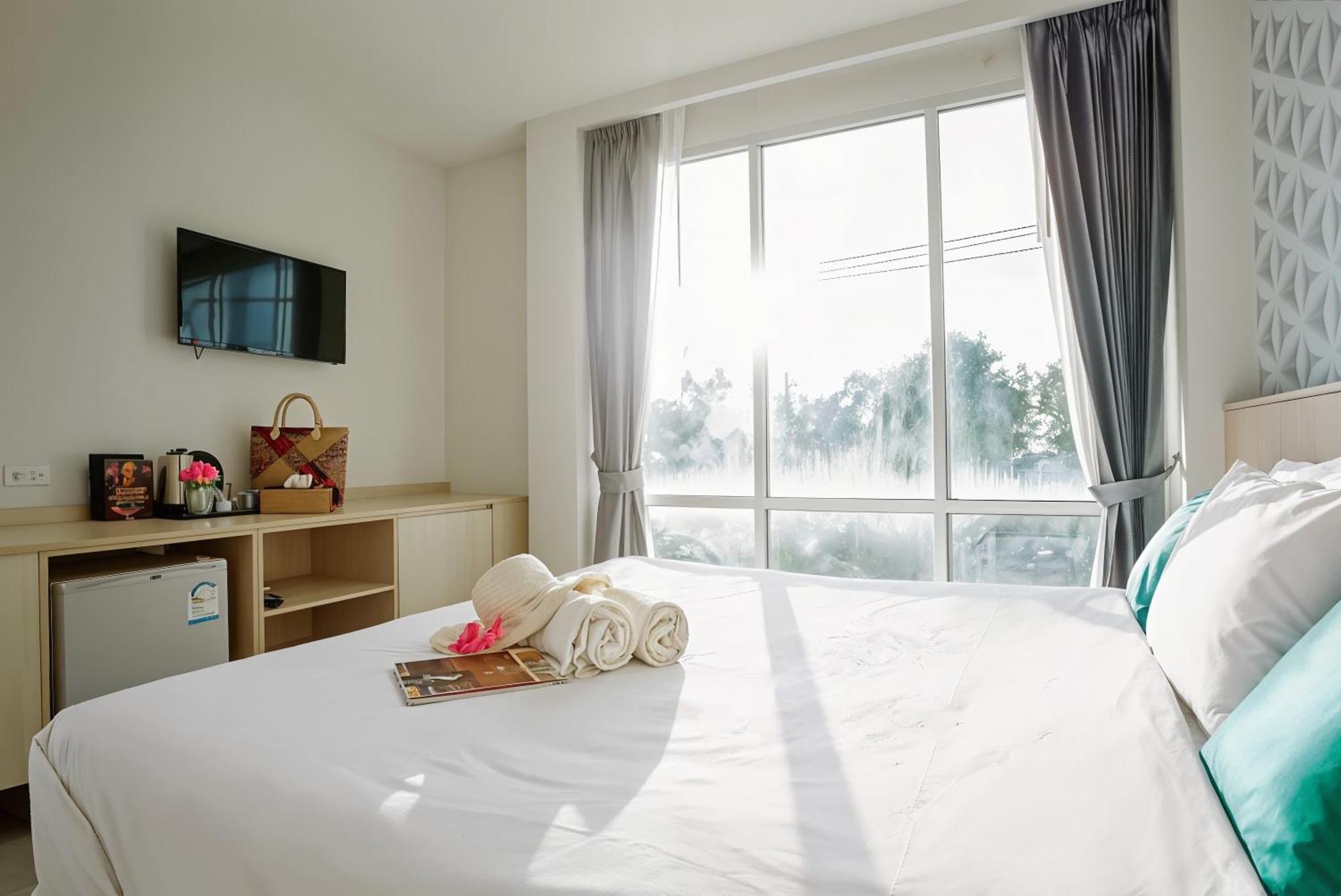 The Wings Boutique Hotels Krabi Ko Lanta Bagian luar foto