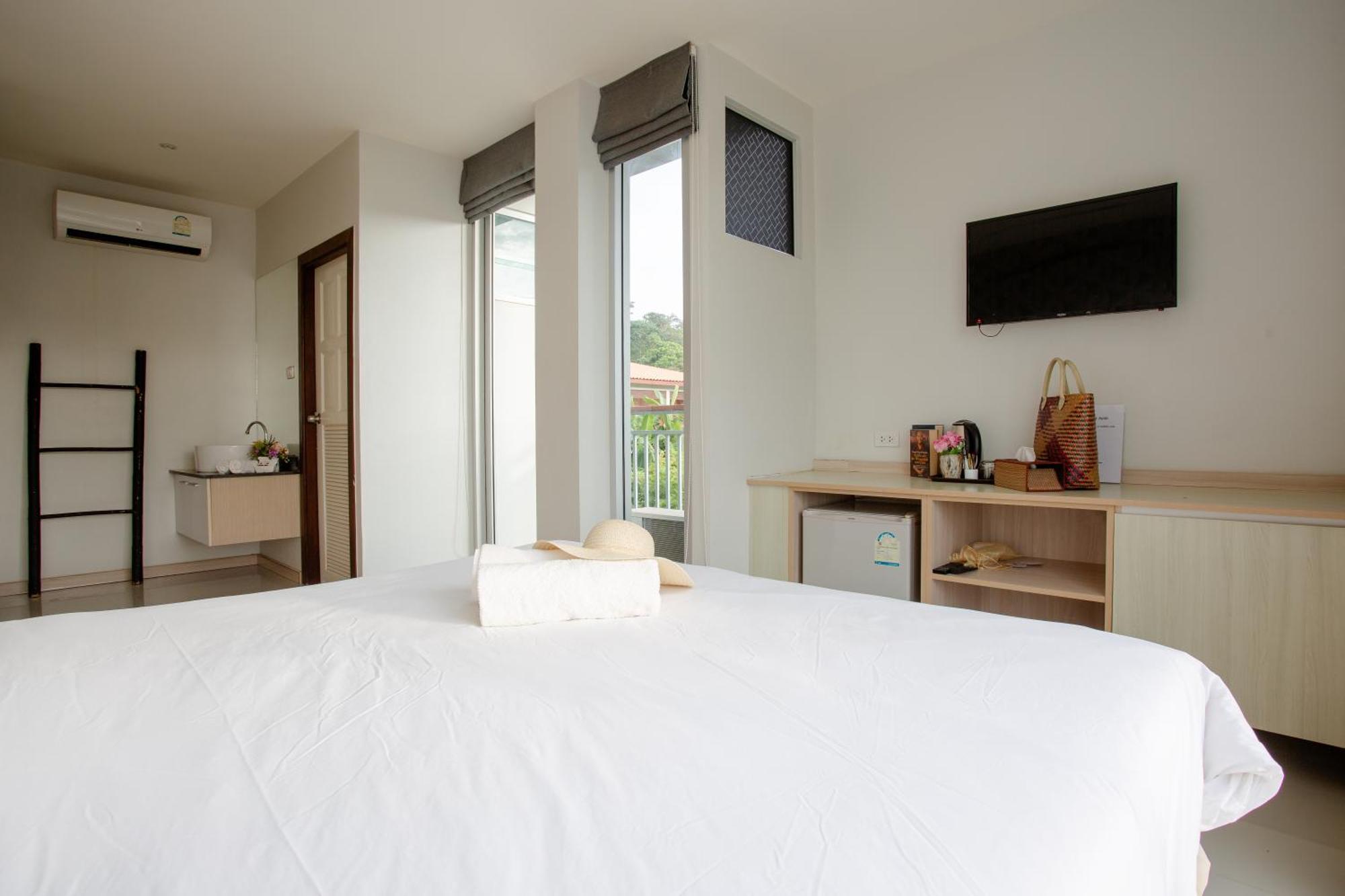 The Wings Boutique Hotels Krabi Ko Lanta Bagian luar foto