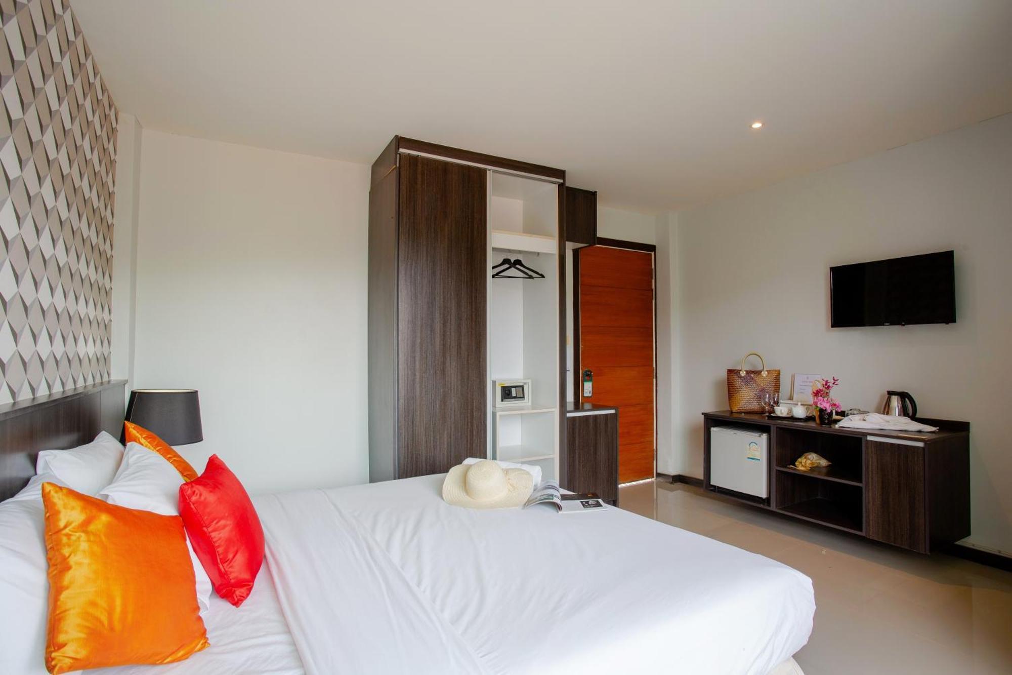 The Wings Boutique Hotels Krabi Ko Lanta Bagian luar foto